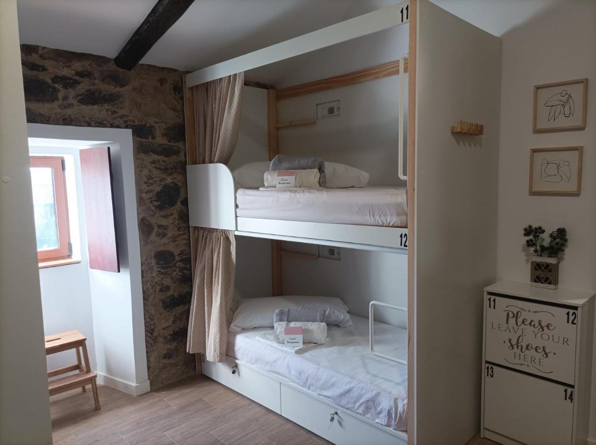 Albergue Aldea Da Pedreira Тео Экстерьер фото